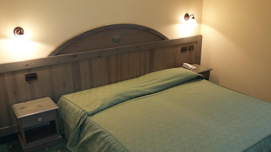 Hotel Pesek San Dorligo della Valle Zimmer foto